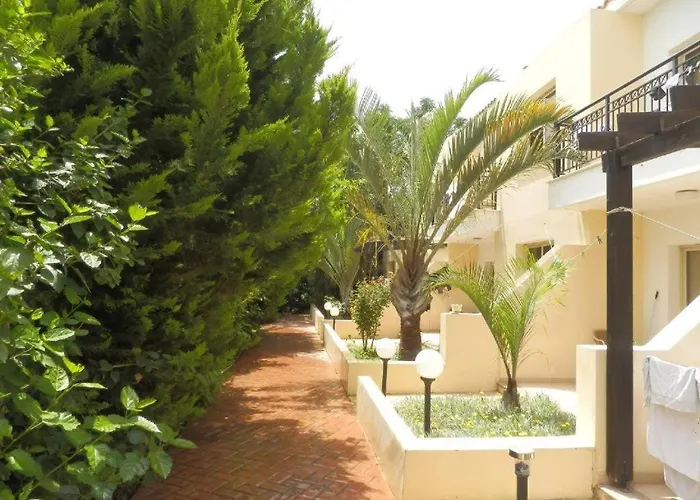 Byreva Apartments